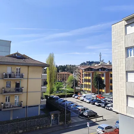 Apartamento Casa Ghirardelli - Bilo Ristrutturato Zona Stadio Bgo Santa Caterina Bérgamo
